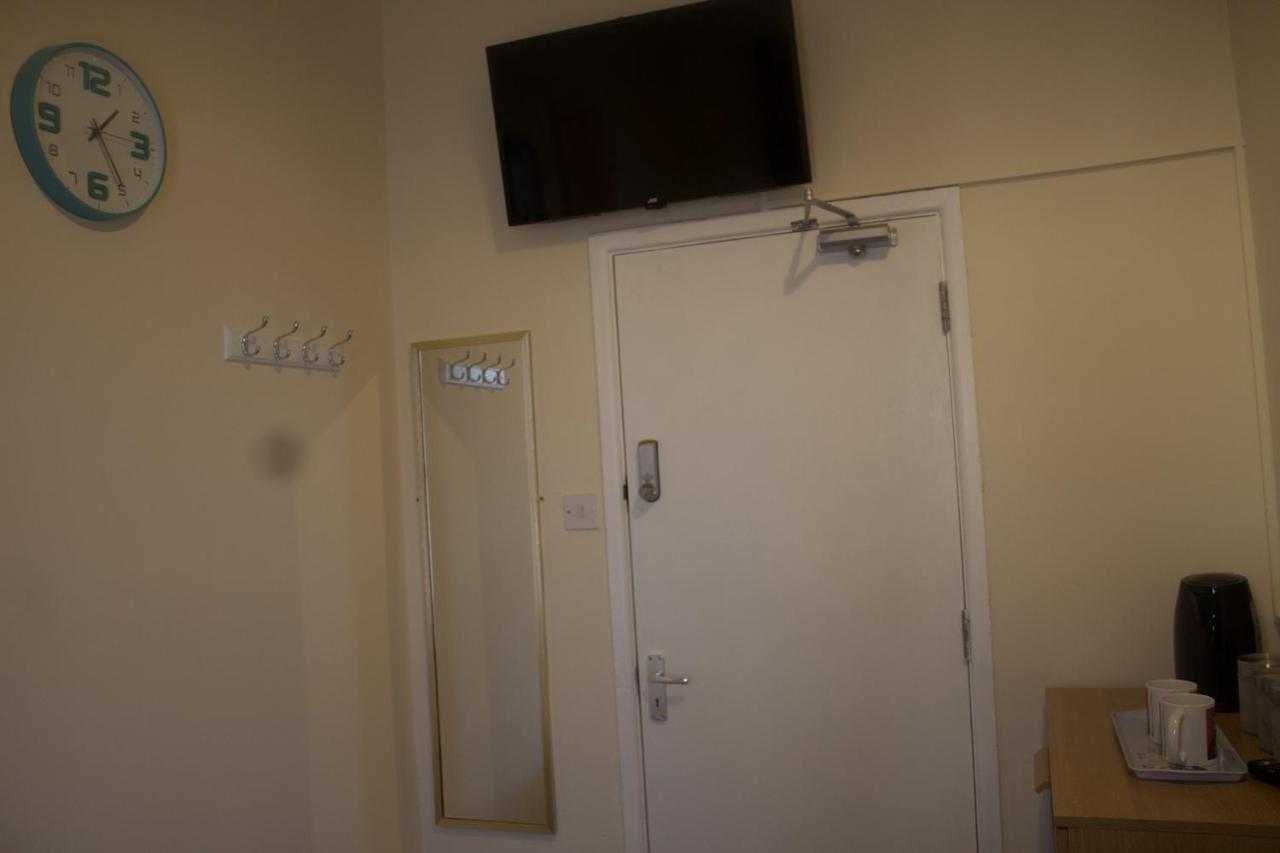 Elm Tree Guest House Уестън сюпър Меър Екстериор снимка