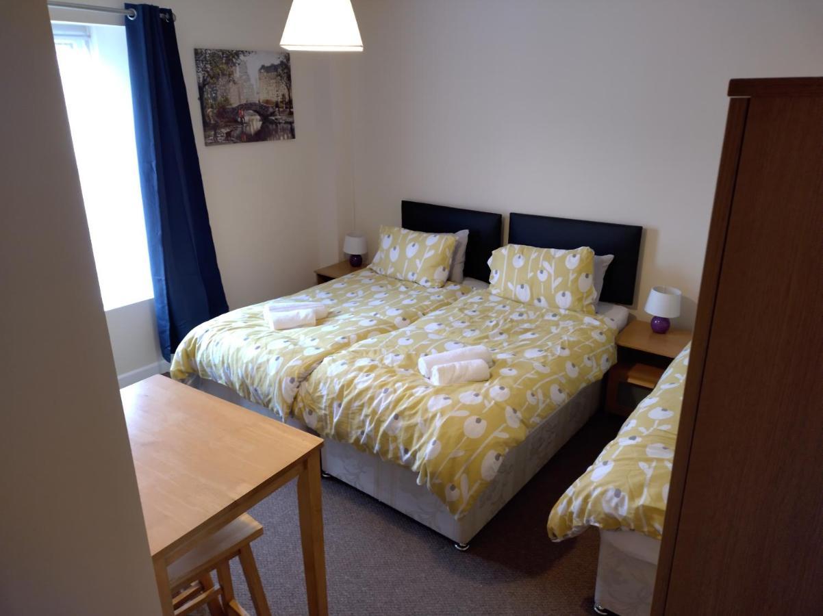 Elm Tree Guest House Уестън сюпър Меър Екстериор снимка